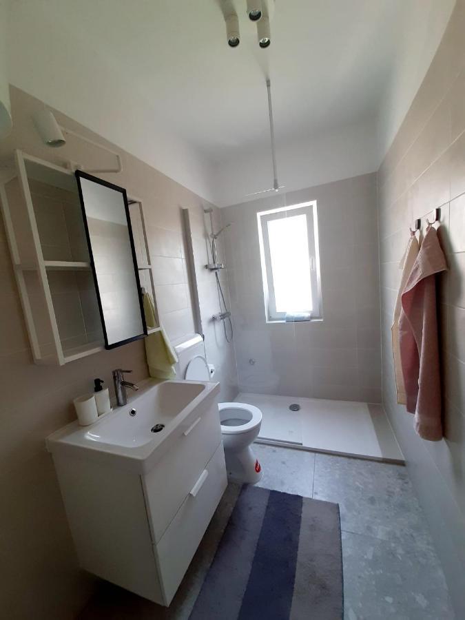 Apartment Riko - Accomodation "With" The Adriatic Sea Kampor Dış mekan fotoğraf